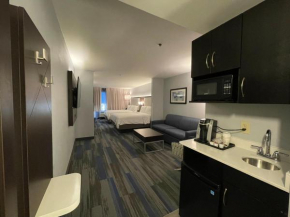  Holiday Inn Express & Suites Columbia - East Elkridge, Jessup an IHG Hotel  Элкриддж